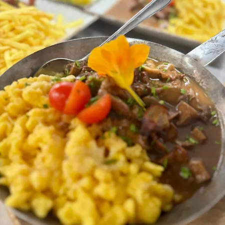 ゲストハウス Neumeister 3*